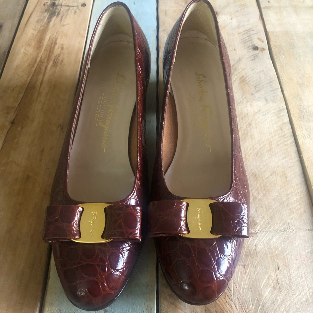 Salvatore Ferragamo Varma Croc Leather Pumps